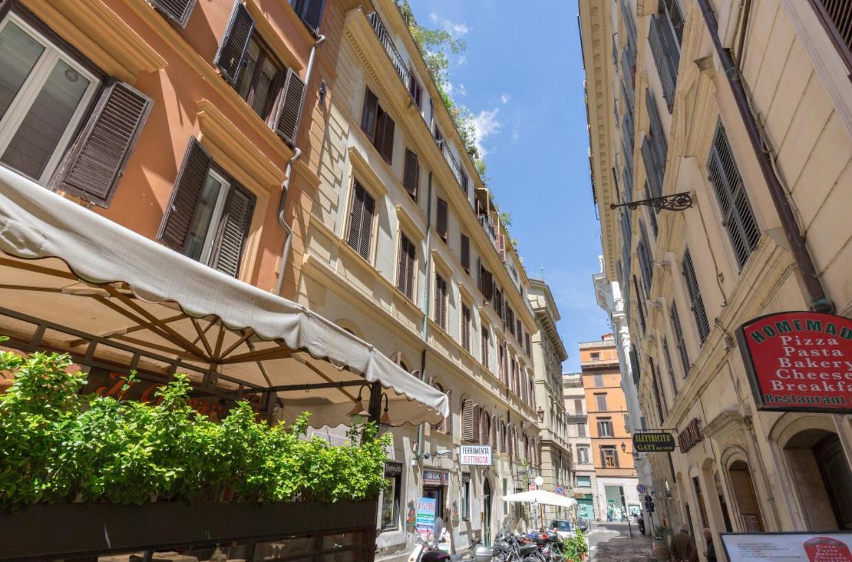 شقة Piazza Barberini روما المظهر الخارجي الصورة
